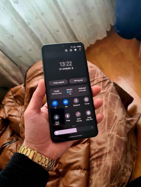 Samsung Galaxy S20 Plus, 128 GB, rəng - Göy, Zəmanət, Sensor, Barmaq izi — Bakı
