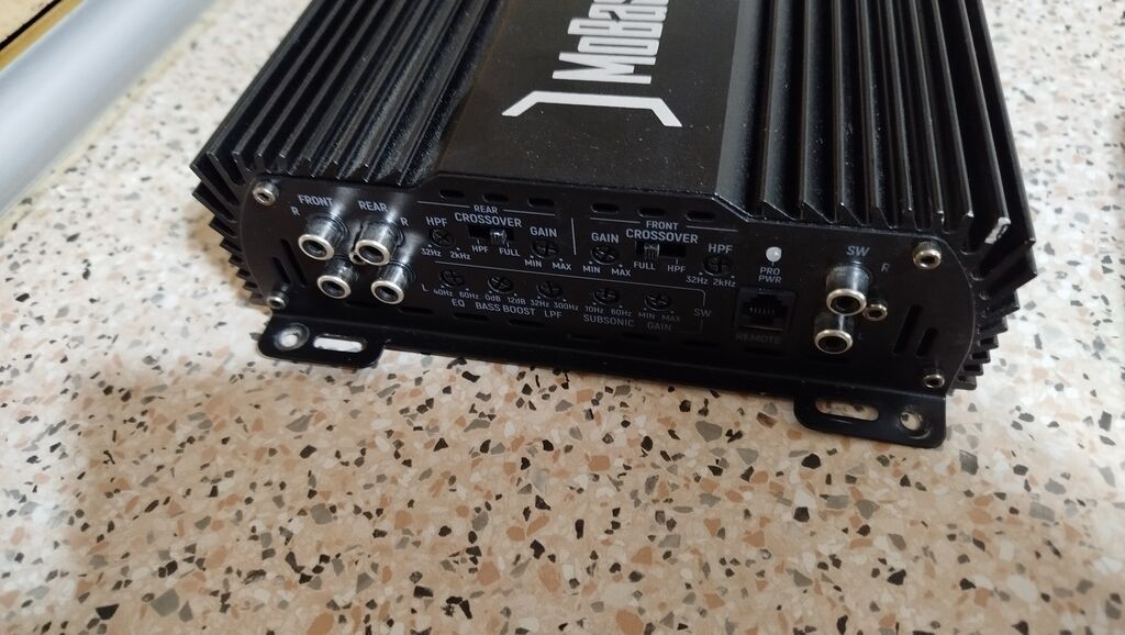 MoBass MB-3000.5 5 kanaldir ideal vəziyyətdədir hec bir problemi — Gücləndiricilər, qəbuledicilər və DAC, Quba (5)