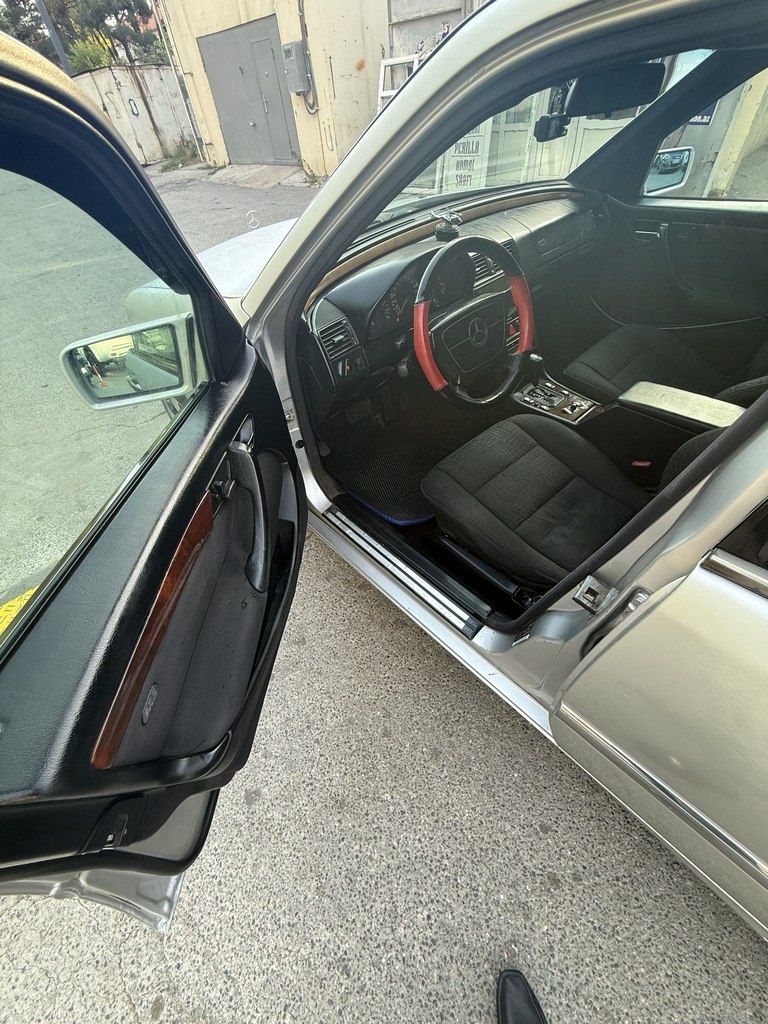 Mercedes C 240, 2.4 L, 1997 il, 245 440 km 77-NL-984 — Avtomobillər, Bakı (6)