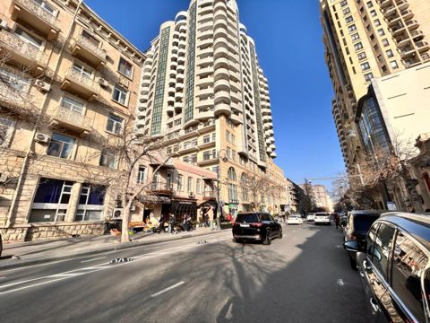 Satılır 5 otaqlı yeni tikili 265 m² — Bakı