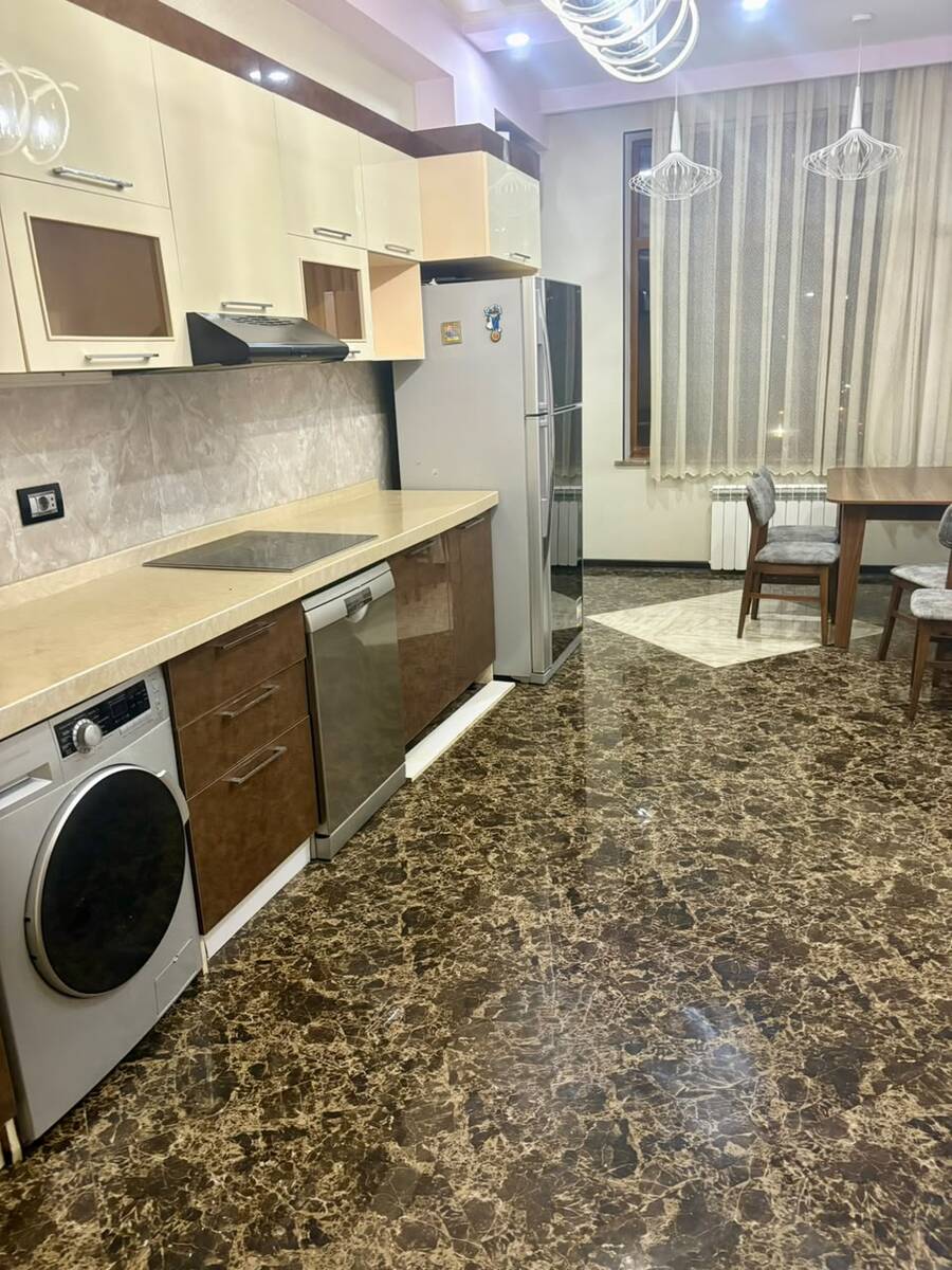 İcarəyə verilir 4 otaqlı yeni tikili 153 m² — Mənzil, Bakı (3)