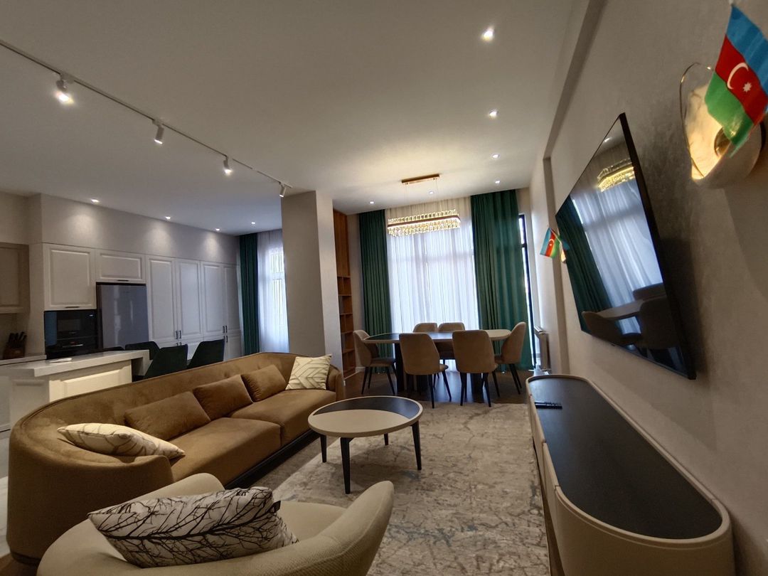 İcarəyə verilir 3 otaqlı yeni tikili 160 m² — Mənzil, Bakı (6)