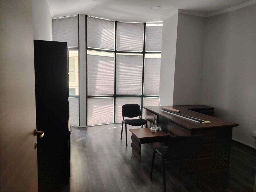 İcarəyə verilir 3 otaqlı ofis 70 m² — Ofis, Bakı (11)
