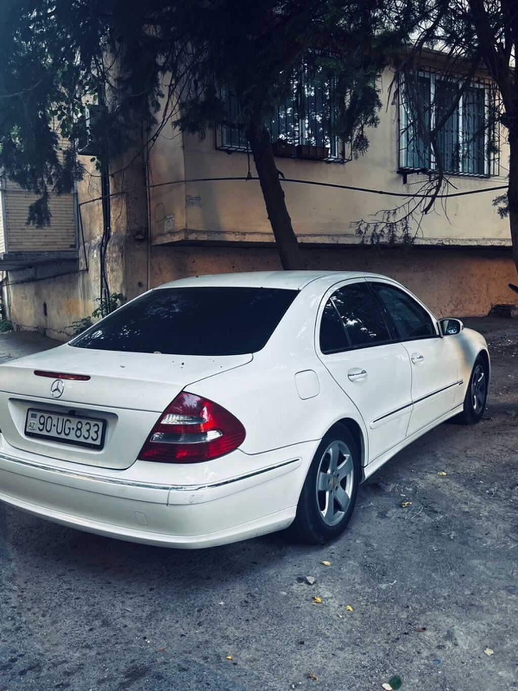 Mercedes-Benz E-Class (W211) sedan, ağ rəng. - Kuzov: 4 qapı 90-UG-833 — Avtomobillər, Mehdiabad (2)