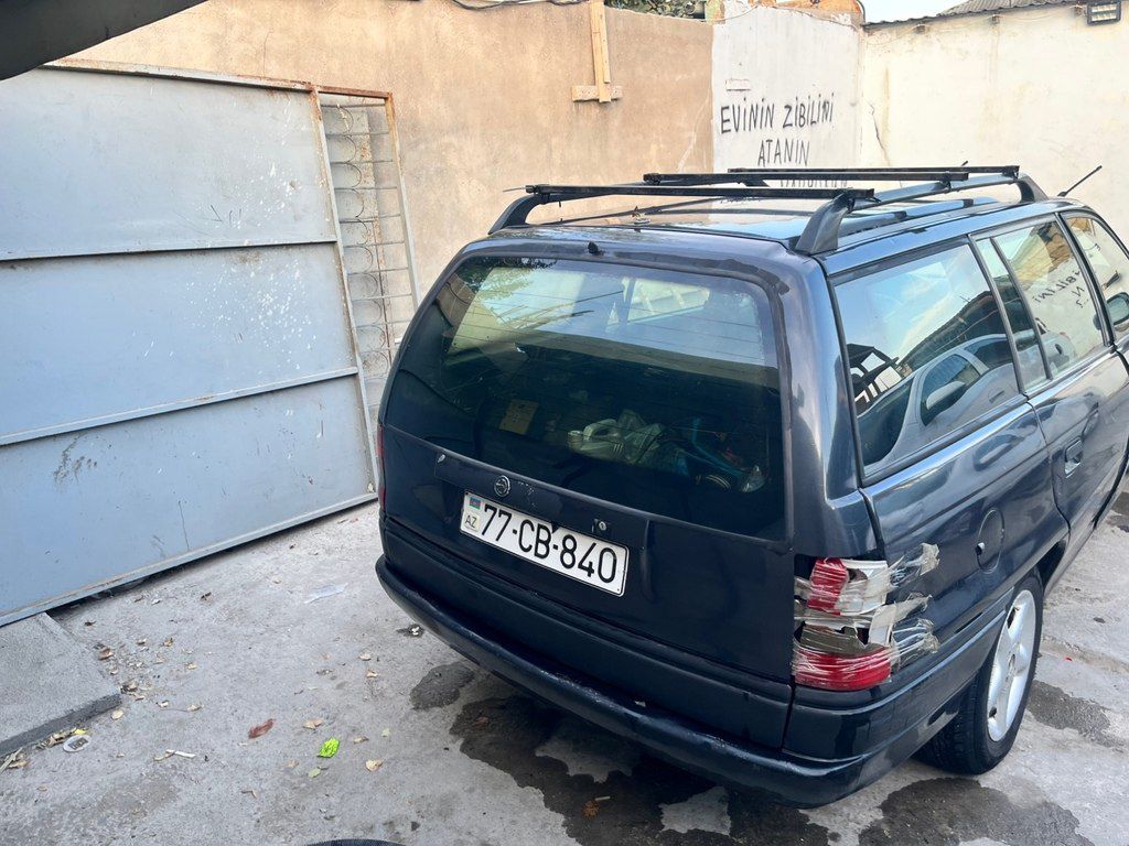 Opel Astra, 1.6 L, 1995 il, 335 000 km 77-CB-840 — Avtomobillər, Bakı (3)
