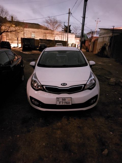 Kia Rio, 1.4 L, 2013 il, 270 000 km — Bakı