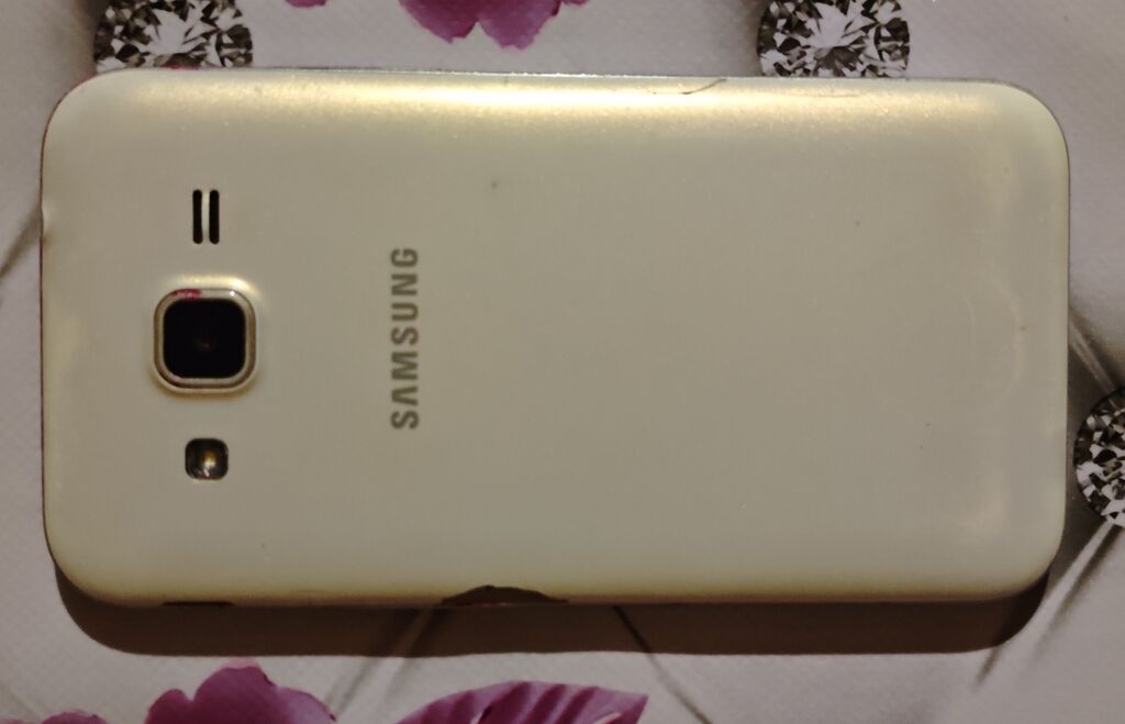 Samsung B5702 Duos, 32 GB, rəng - Ağ, İki sim kartlı — Samsung, Digah