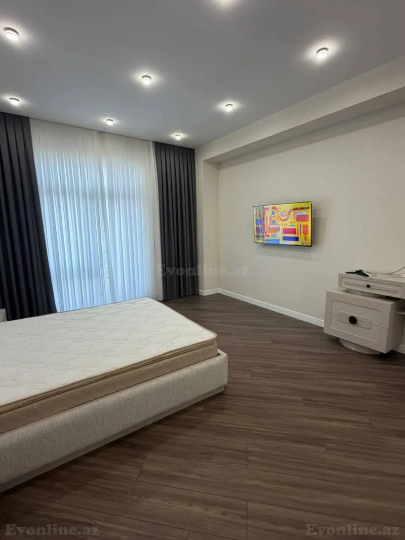 Kirayə verilir 3 otaqlı Mənzil Yeni tikili 160 m² Bakı, Xətai r., Ağ şəhər — Mənzil, Bakı (8)