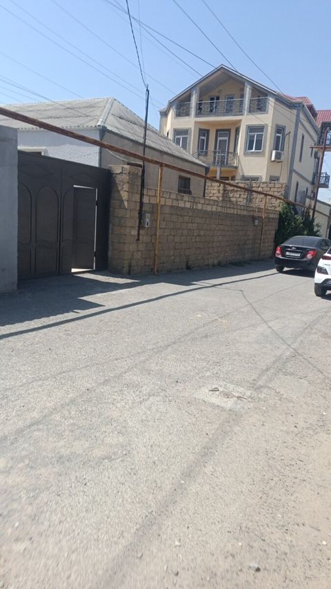 Həyət evi, Xırdalan ş — Xırdalan