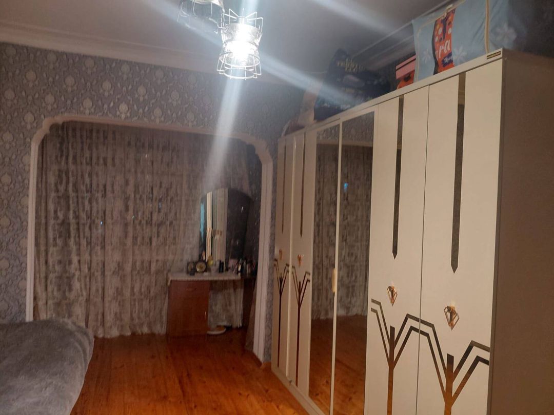Satılır 2 otaqlı köhnə tikili 70 m² — Mənzil, Bakı (6)