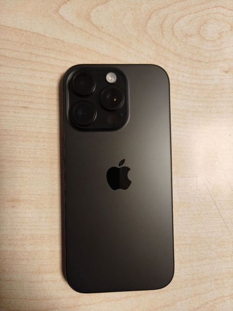 IPhone 16 Pro, 256 GB, Matte Space Gray, Face ID — Bakı