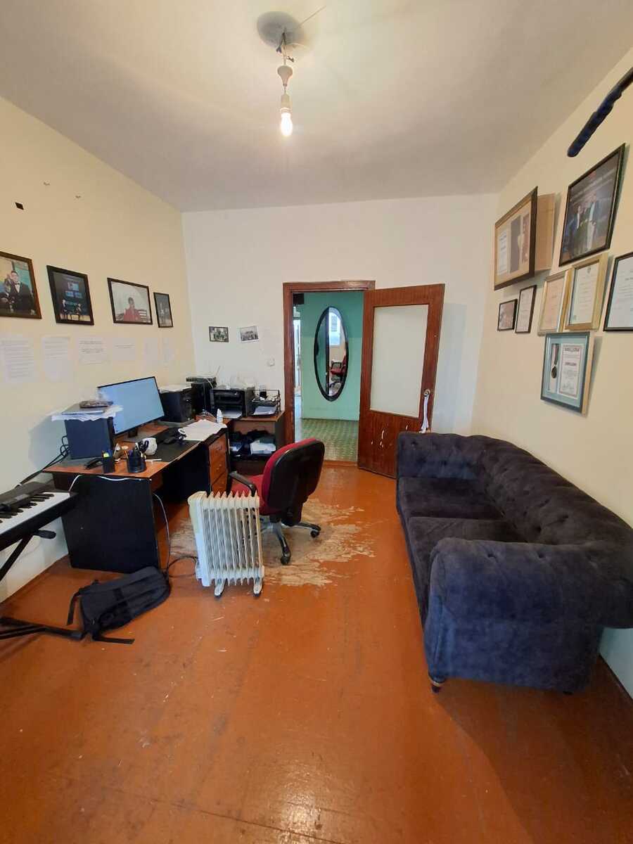Satılır 3 otaqlı köhnə tikili 85 m² — Mənzil, Bakı (2)