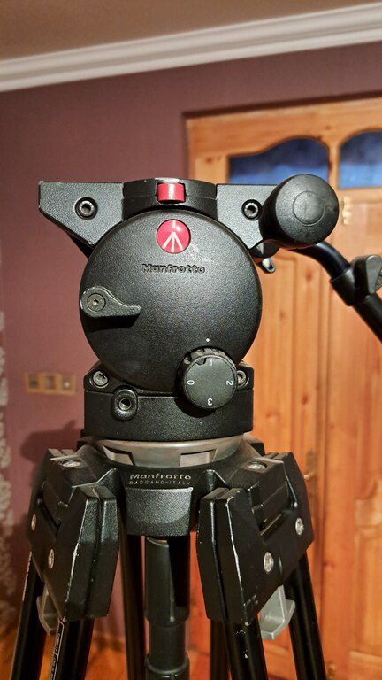 Ştativ "Manfrotto 526" — Foto və video texnikası, Gəncə (8)