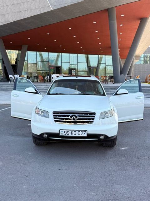 Infiniti FX35, 3.5 L, 2008 il, 300 000 km — Yevlax