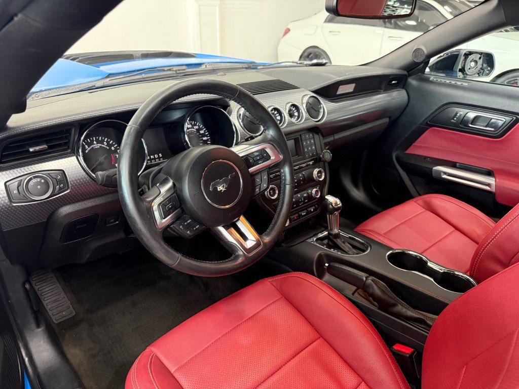 Ford Mustang, 2.3 L, 2017 il, 112 000 km — Avtomobillər, Bakı (8)