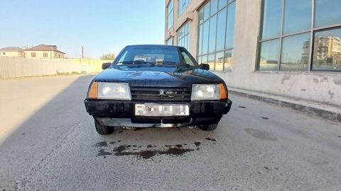VAZ (Lada) 21099: 1.5 l 1995 il 134946 km Sedan — Salyan