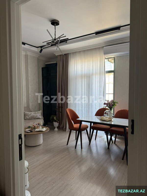 Mazirda London rezds binlarinda — Mənzil, Xırdalan (2)