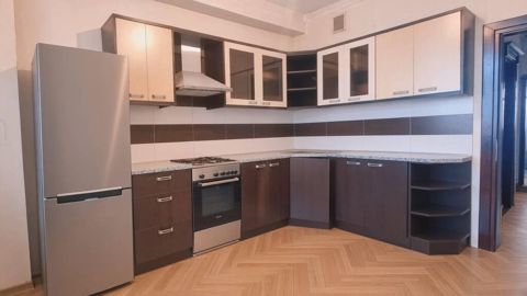 Mətbəx mebeli satılır 230 azn.Ölçü:245×135 sm.Üstündə moyka — Mehdiabad