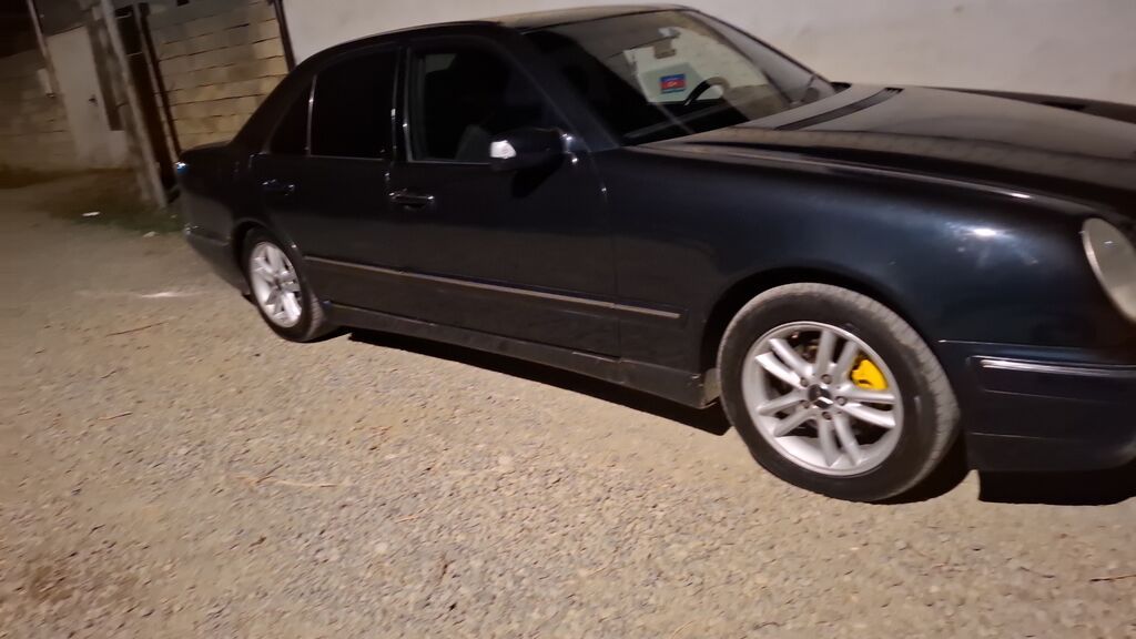 Mercedes‑Benz E‑Class (W210) sedan - Korpus: qara rəng, 4 qapı, xrom — Avtomobillər, Lənkəran (2)