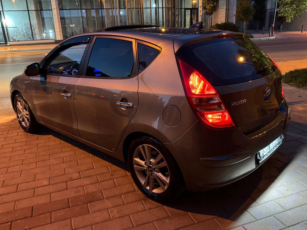 Hyundai i30, 1.6 L, 2010 il, 203 000 km — Avtomobillər, Bakı (12)