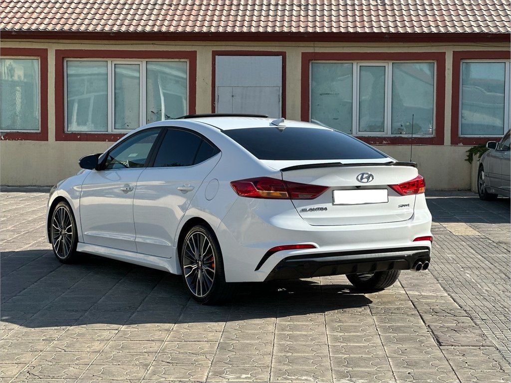 Hyundai Elantra, 1.6 L, 2018 il, 120 701 km 99-UQ-420 — Avtomobillər, Bakı (12)