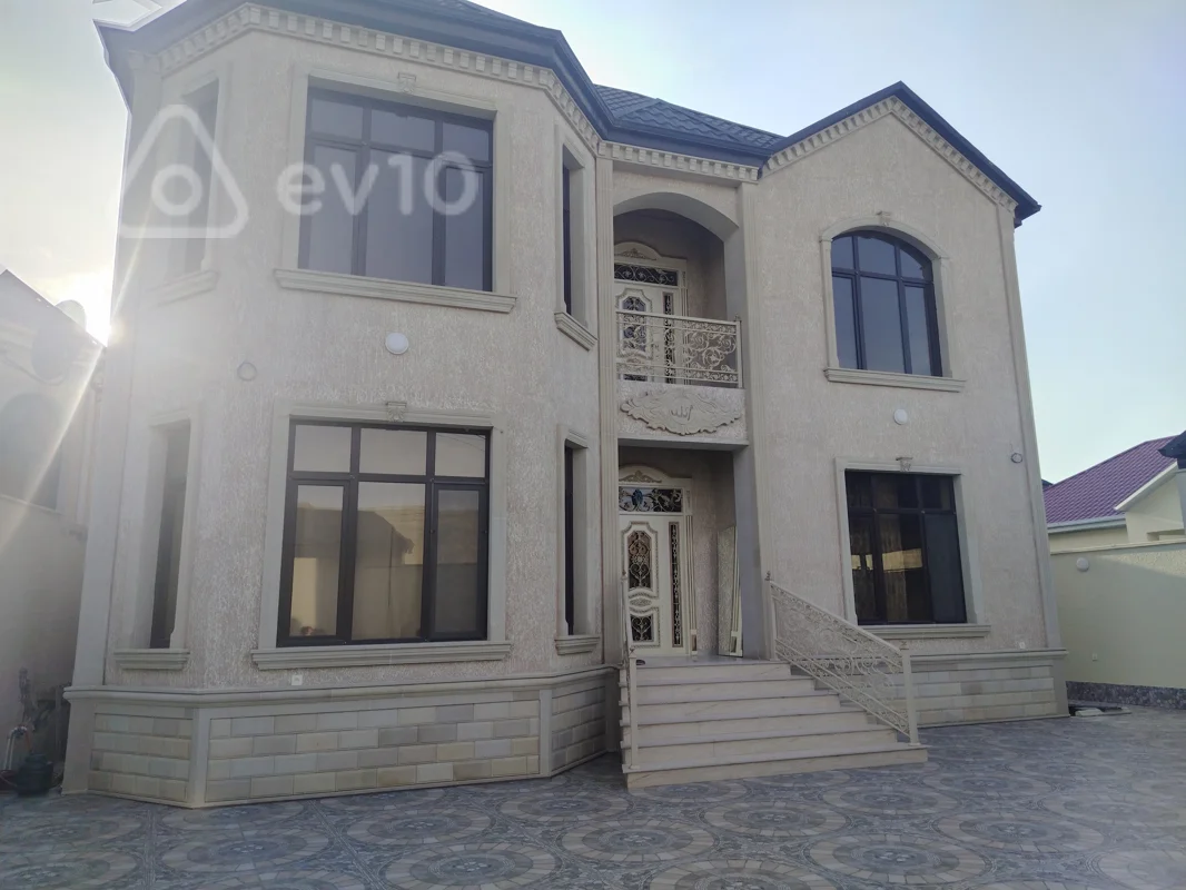5 otaqlı həyət evi, 240 m², Gəncə ş. Muxtar Hacıyev küç. Təhsil idarəsinə yaxın — Ev, villa, Gəncə (3)
