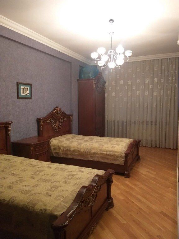 Satılır 6 otaqlı yeni tikili 320 m² — Mənzil, Bakı (6)