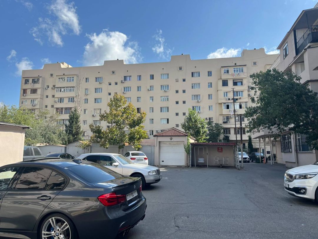 Satılır 1 otaqlı köhnə tikili 44 m² — Mənzil, Bakı (11)