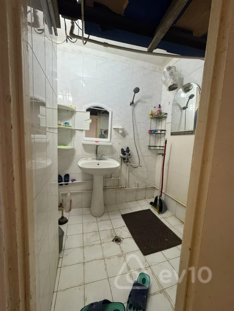 5 otaqlı mənzil, 100 m², Nesreddin Tusi kuc. — kirayə — Mənzil, Bakı (7)