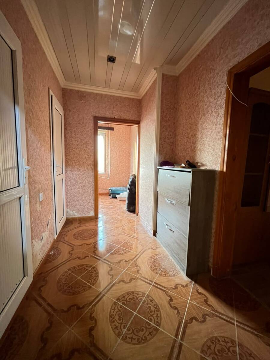 Satılır 2 otaqlı köhnə tikili 63 m² — Mənzil, Bakı (2)