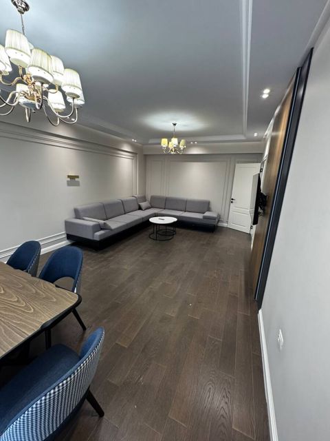 İcarəyə verilir 4 otaqlı yeni tikili 130 m² — Bakı