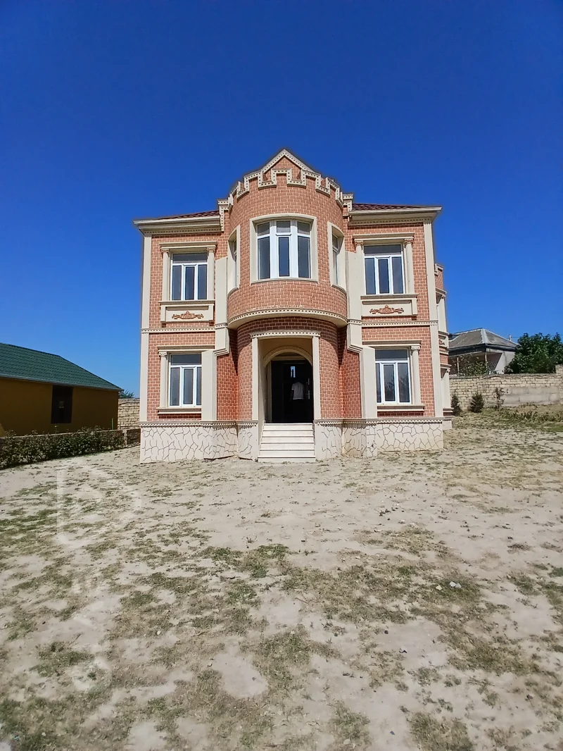 7 otaqlı həyət evi, 350 m², Sarayin giridi — Bakı