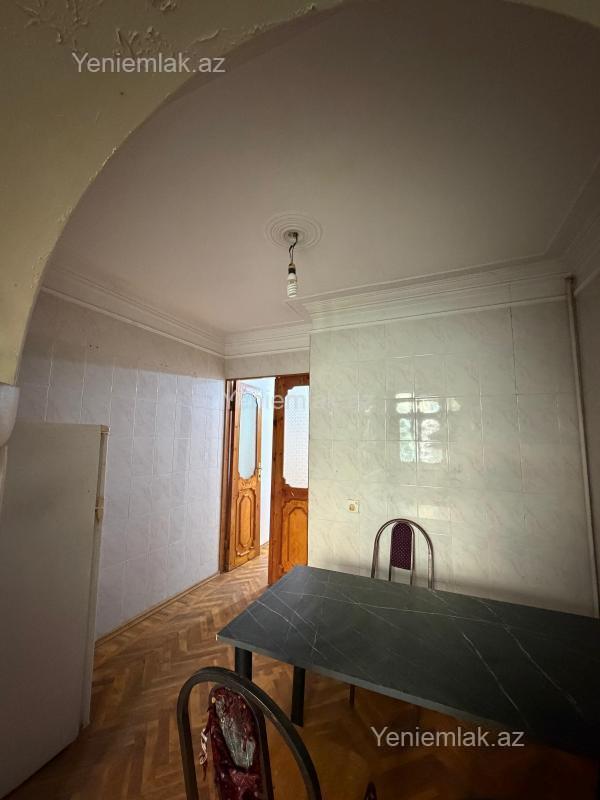 Satılır 2 otaqlı Bina evi menzil (Köhnə tikili), 55 m², 14-cü məhəllə — Mənzil, Sumqayıt (6)