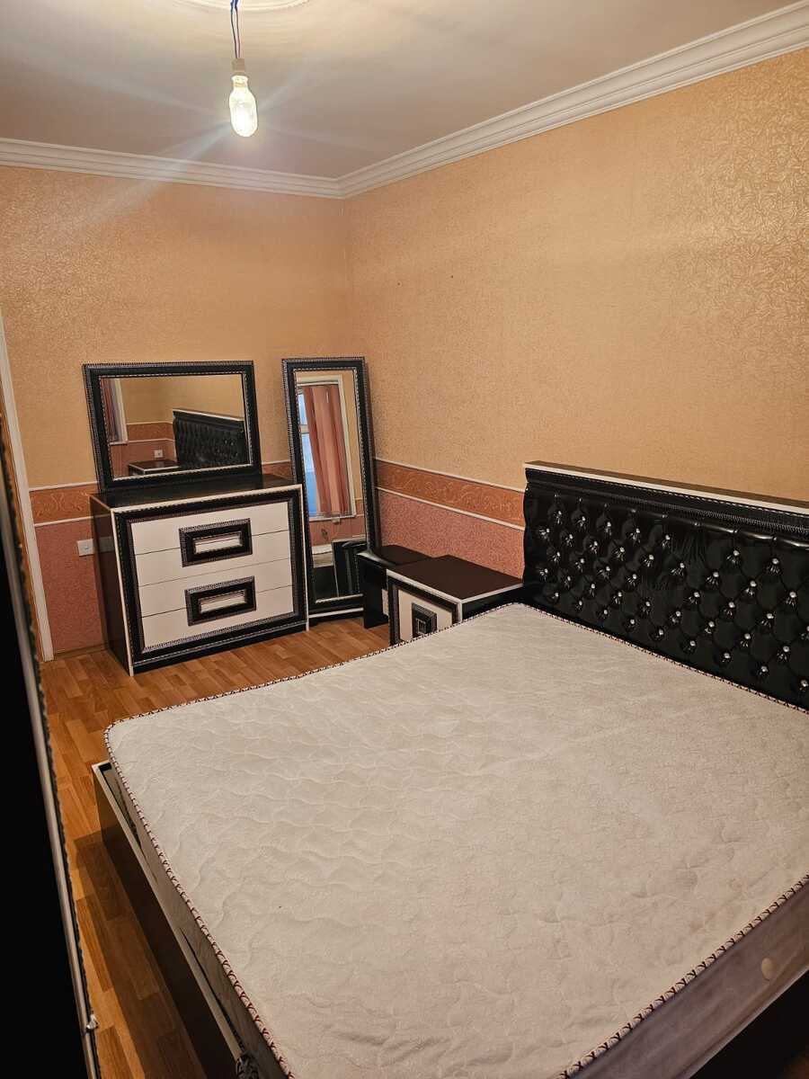 İcarəyə verilir 5 otaqlı köhnə tikili 110 m² — Mənzil, Bakı (4)