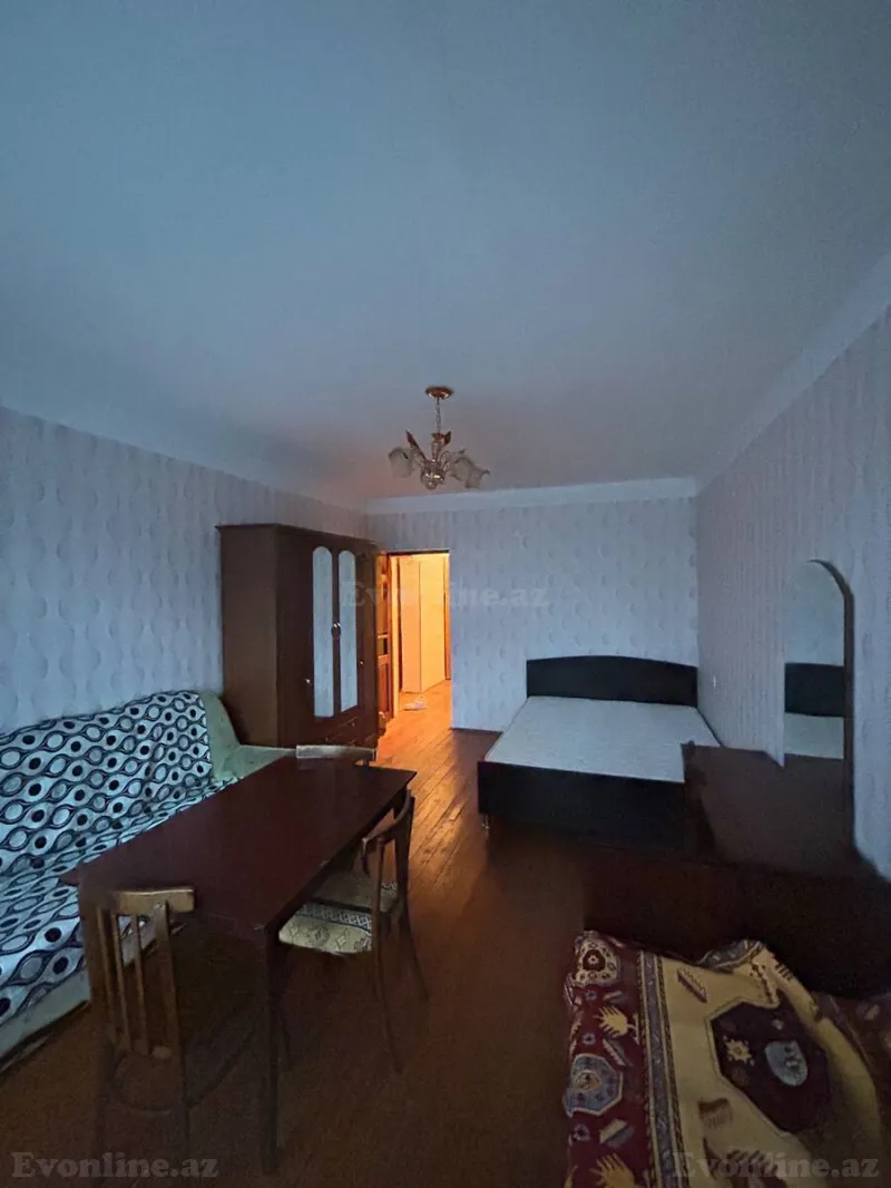 Kirayə verilir 1 otaqlı Mənzil Köhnə tikili 30 m² Bakı, Suraxanı r., Qaraçuxur — Bakı