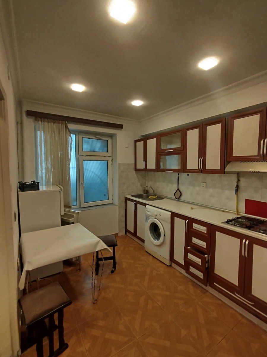 İcarəyə verilir 3 otaqlı köhnə tikili 85 m² — Mənzil, Bakı (7)
