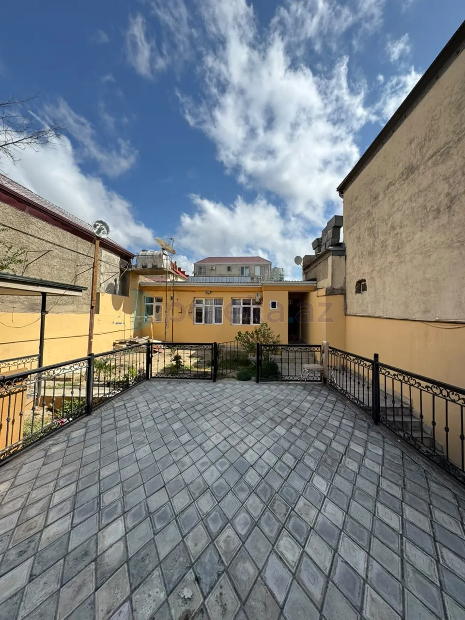 Satılır: 3 Otaq, Evlər/Villalar, Yasamal r., 60.00 m² — Bakı