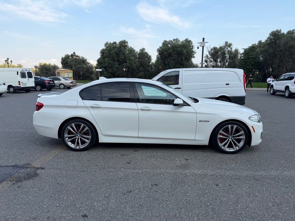 BMW 528, 2.0 L, 2016 il, 175 000 km — Avtomobillər, Bakı (8)