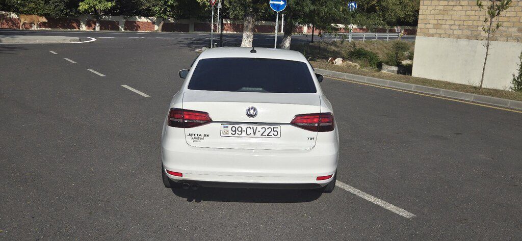 Volkswagen Jetta, 1.4 L, 2016 il, 235 000 km 99-CV-225 — Avtomobillər, Zaqatala (2)