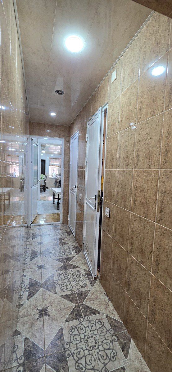 Satılır 5 otaqlı köhnə tikili 110 m² — Mənzil, Bakı (3)