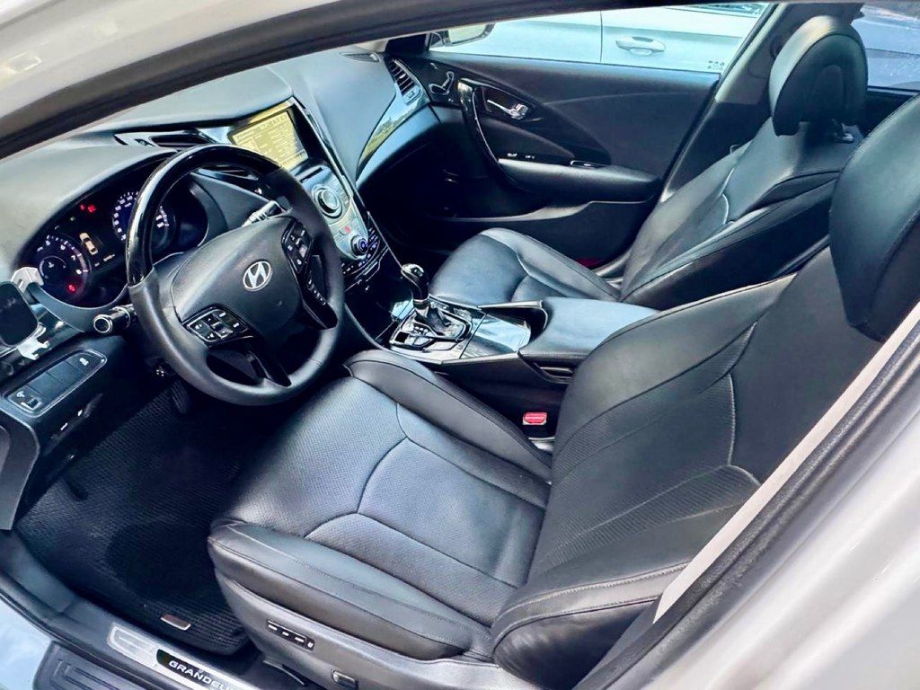 Hyundai Grandeur, 3.0 L, 2012 il, 157 000 km — Avtomobillər, Bakı (11)
