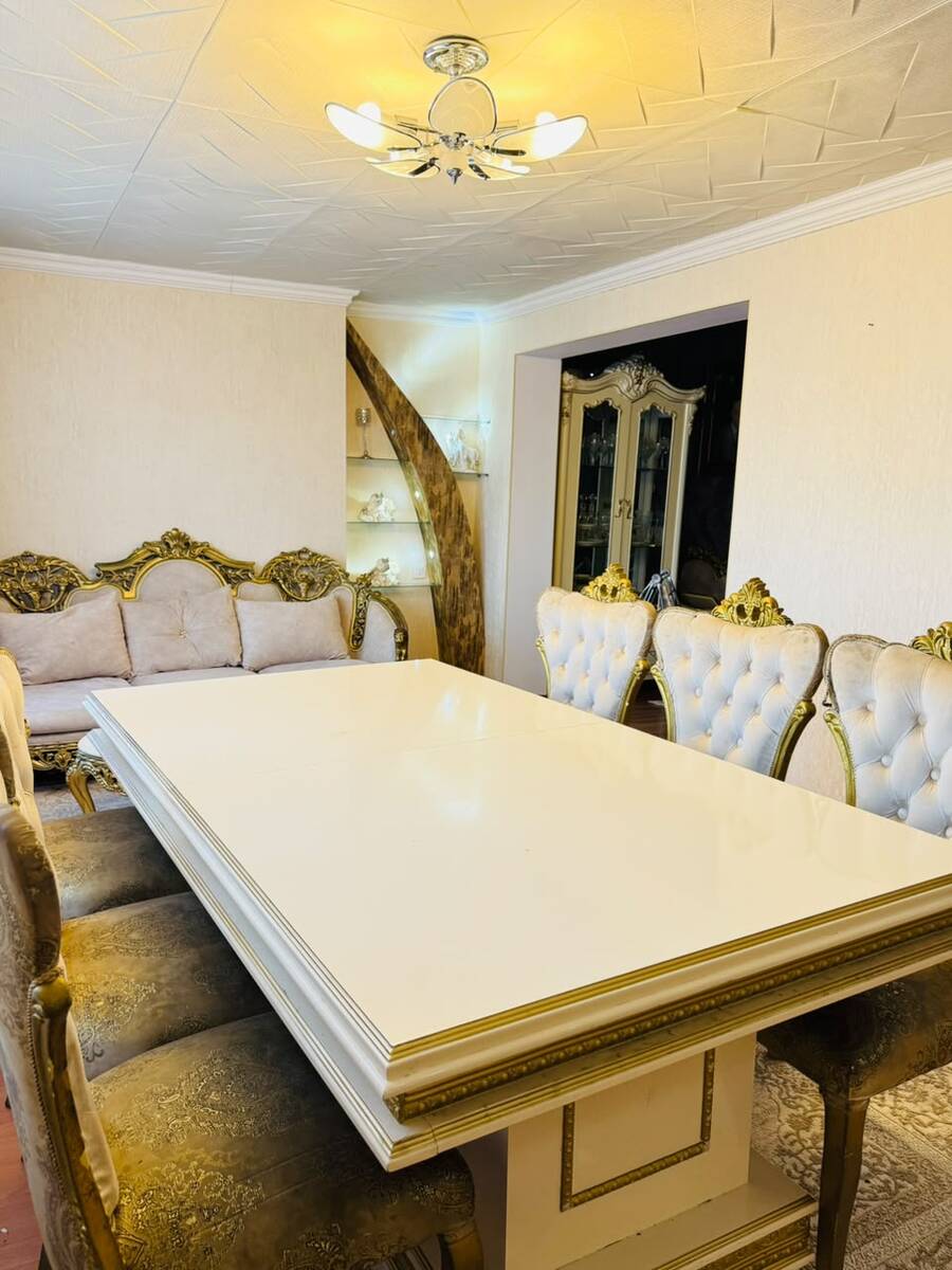 Satılır 4 otaqlı köhnə tikili 100 m² — Mənzil, Bakı (2)