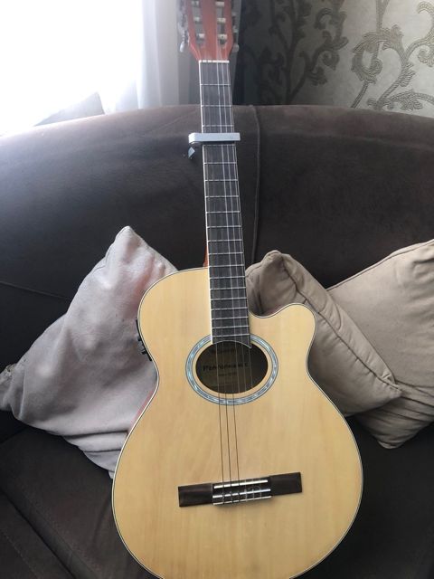 Elektro-klassik gitara Giannini GNF-1R (Or — Bakı