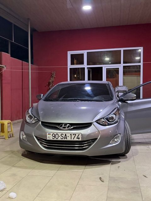 Hyundai Elantra, 1.8 L, 2013 il, 144 000 km — Bakı