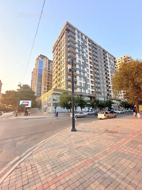 Satılır 3 otaqlı Bina evi menzil (Yeni tikili), 131 m², 16-cı məhəllə — Sumqayıt