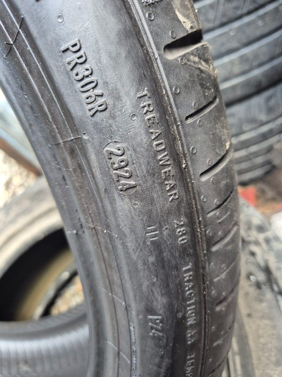 Pirelli təkərləri 315/30 R22 və 275/35 R22 — Ehtiyat hissələri və aksesuarlar, Bakı (3)