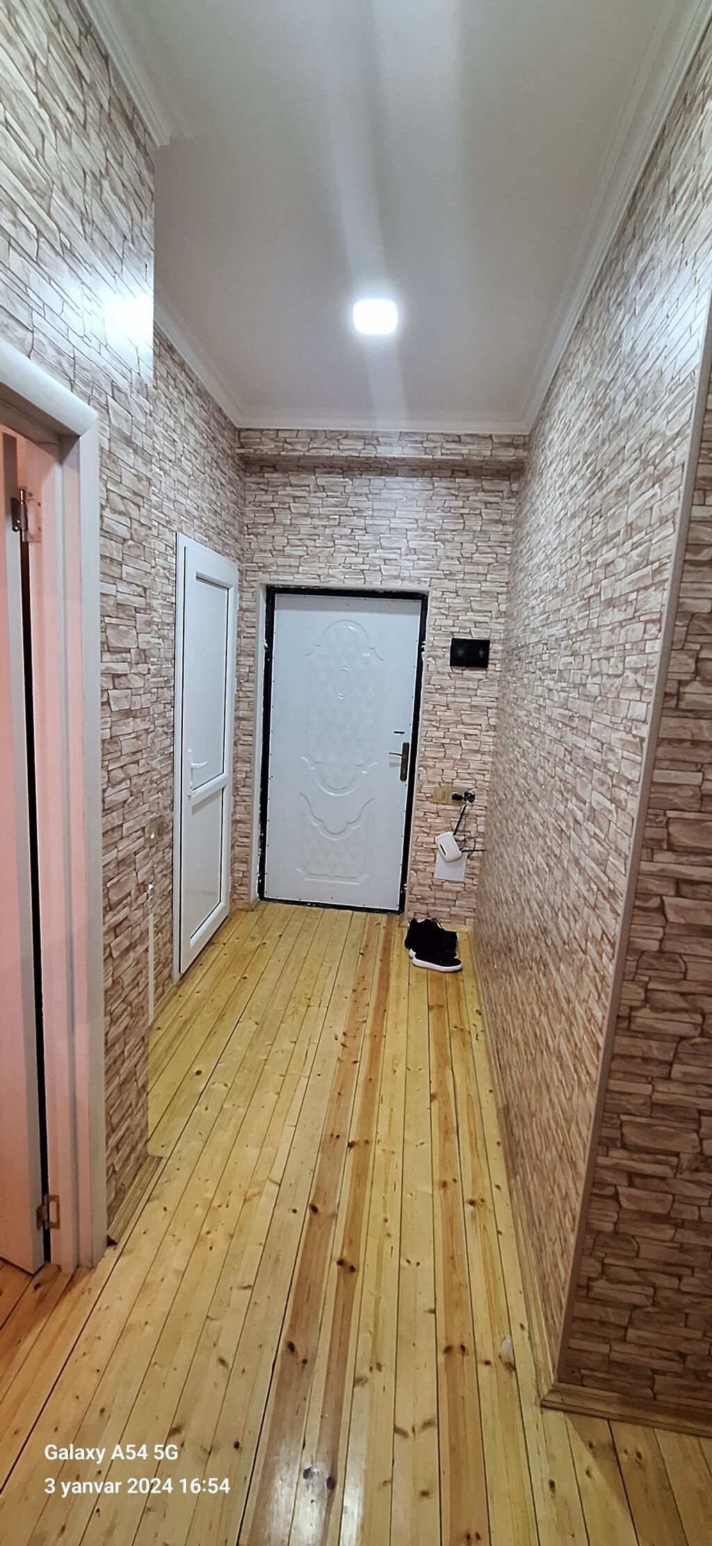 Xırdalanda, Kirayə. 2 otaqlı mənzil, 5 nömrəli məktəbin yanında. tam — Mənzil, Xırdalan (8)