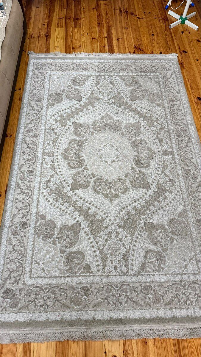 Xalça — Xalılar və xalı yolları, Bakı (2)