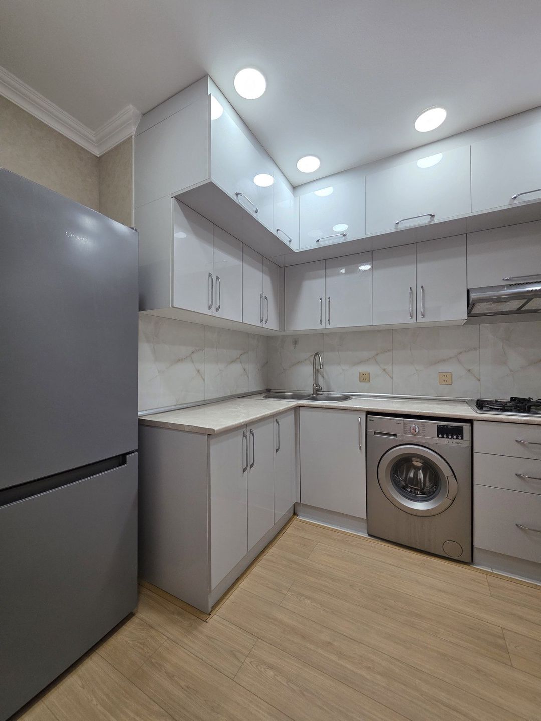 Satılır 2 otaqlı yeni tikili 82 m² — Mənzil, Bakı (9)