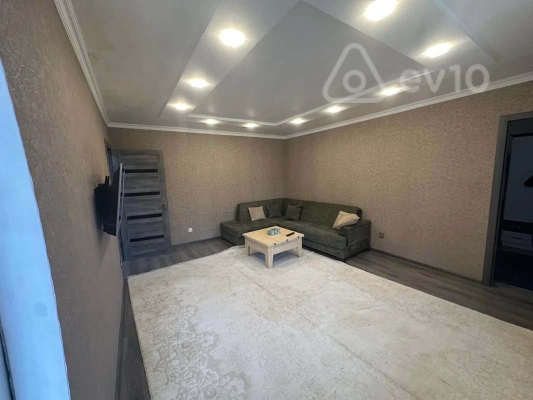 2 otaqlı mənzil, 45 m², Ramiz Quliyev küçəsi — Bakı